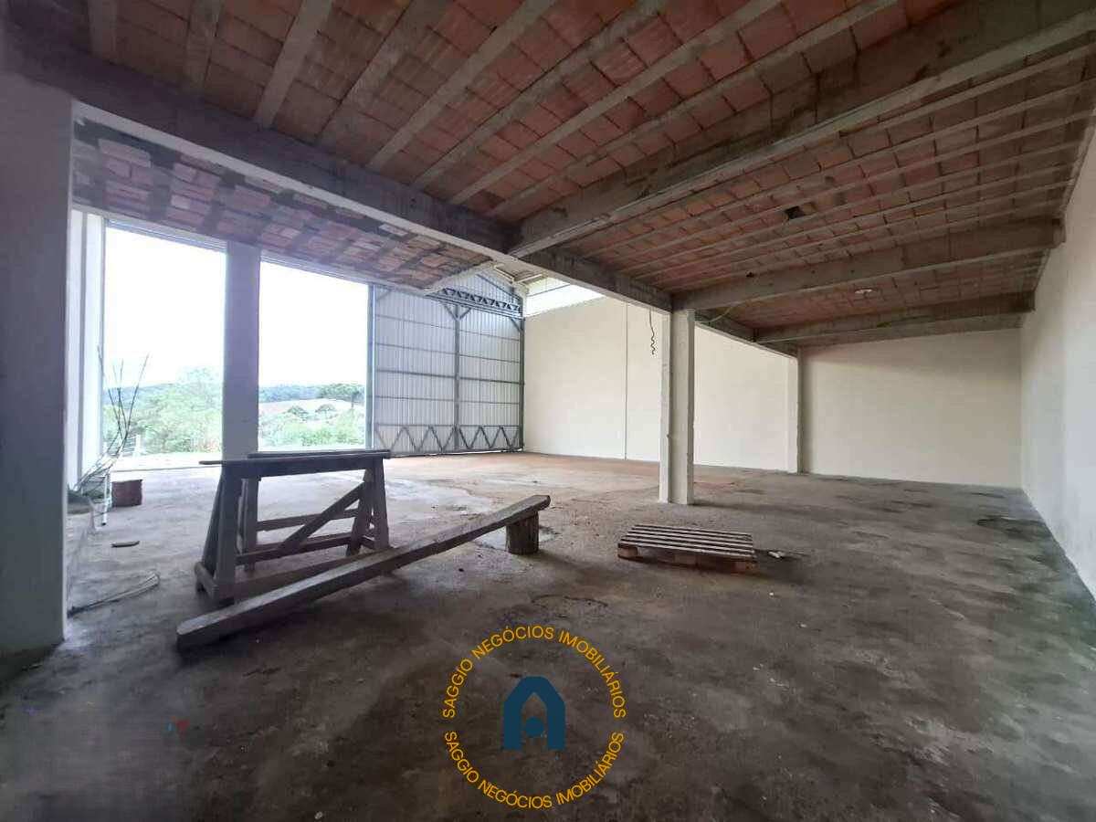 BARRACÃO COM ÁREA RESIDENCIAL/COMERCIAL PARA LOCAÇÃO – RIO DE UNA | SÃO JOSÉ DOS PINHAIS - Saggio Negócios Imobiliários