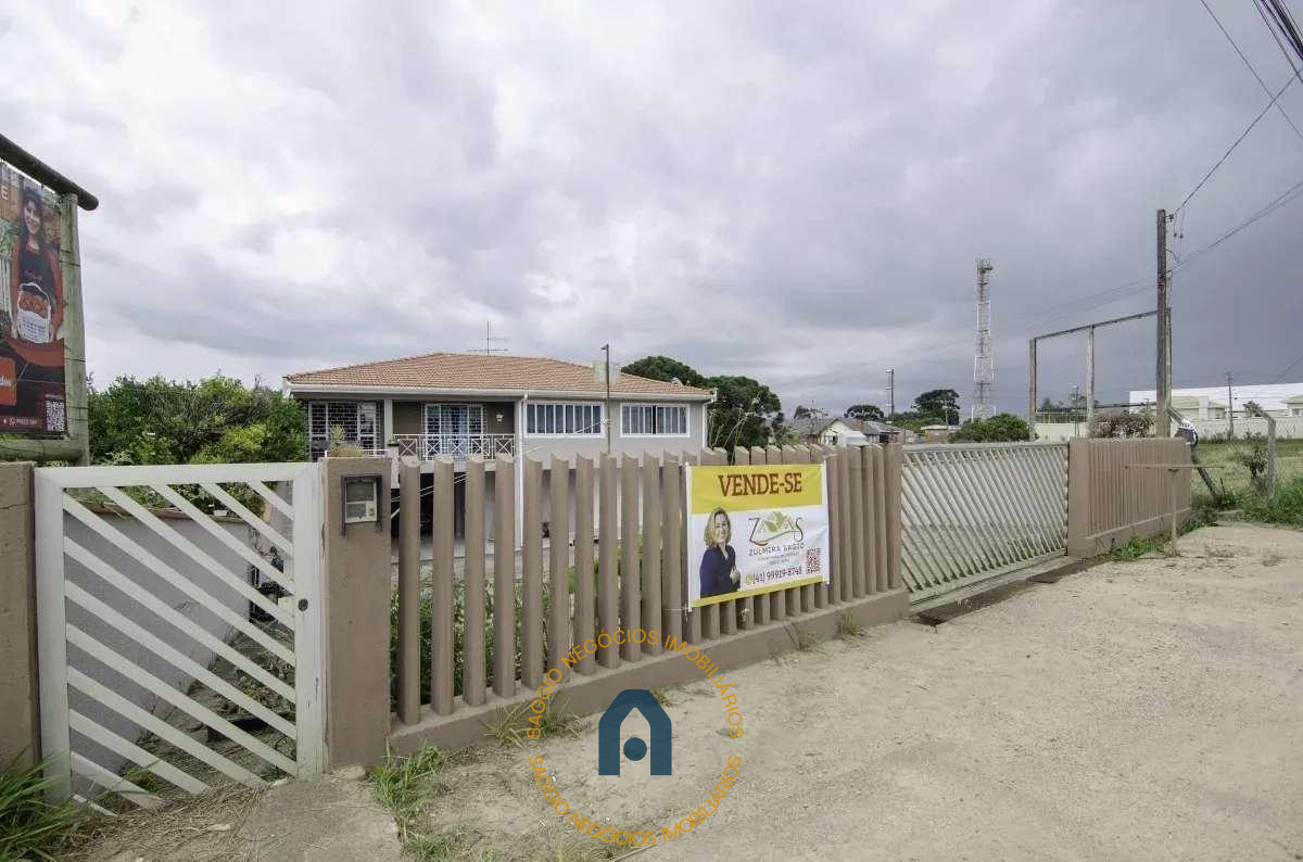 Sobrado à venda em São José dos Pinhais - Colônia Murici - Saggio Negócios Imobiliários