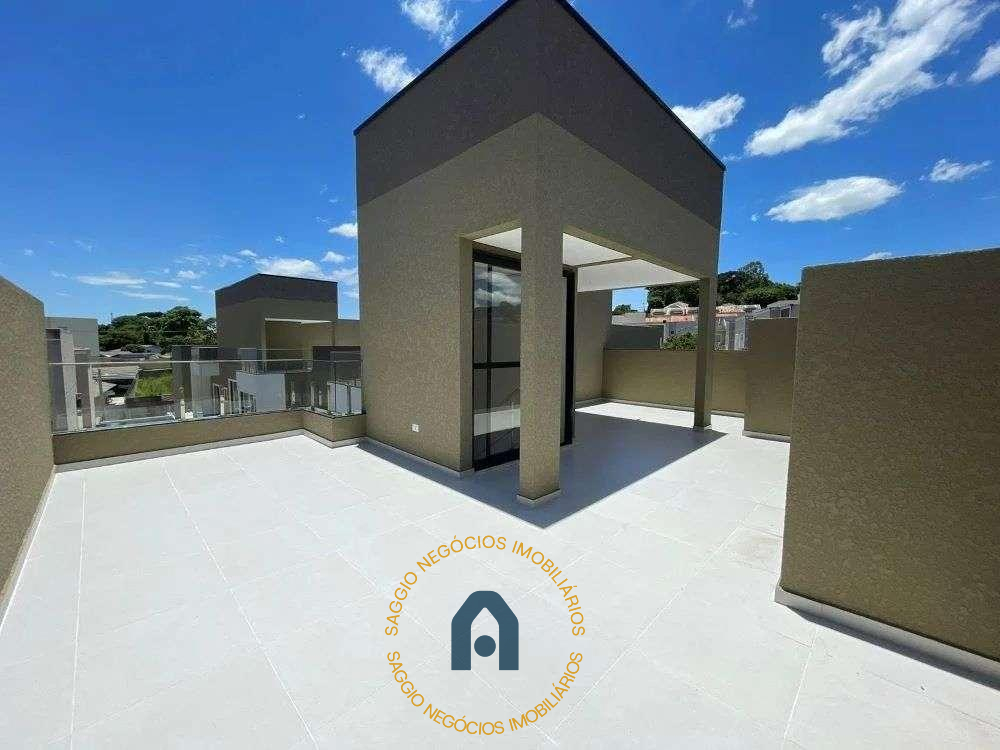 Sobrado à venda em Curitiba, Uberaba, com 3 quartos, 105,00m²